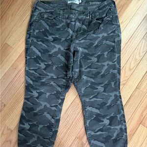 Torrid Camouflage Ankle Jeans